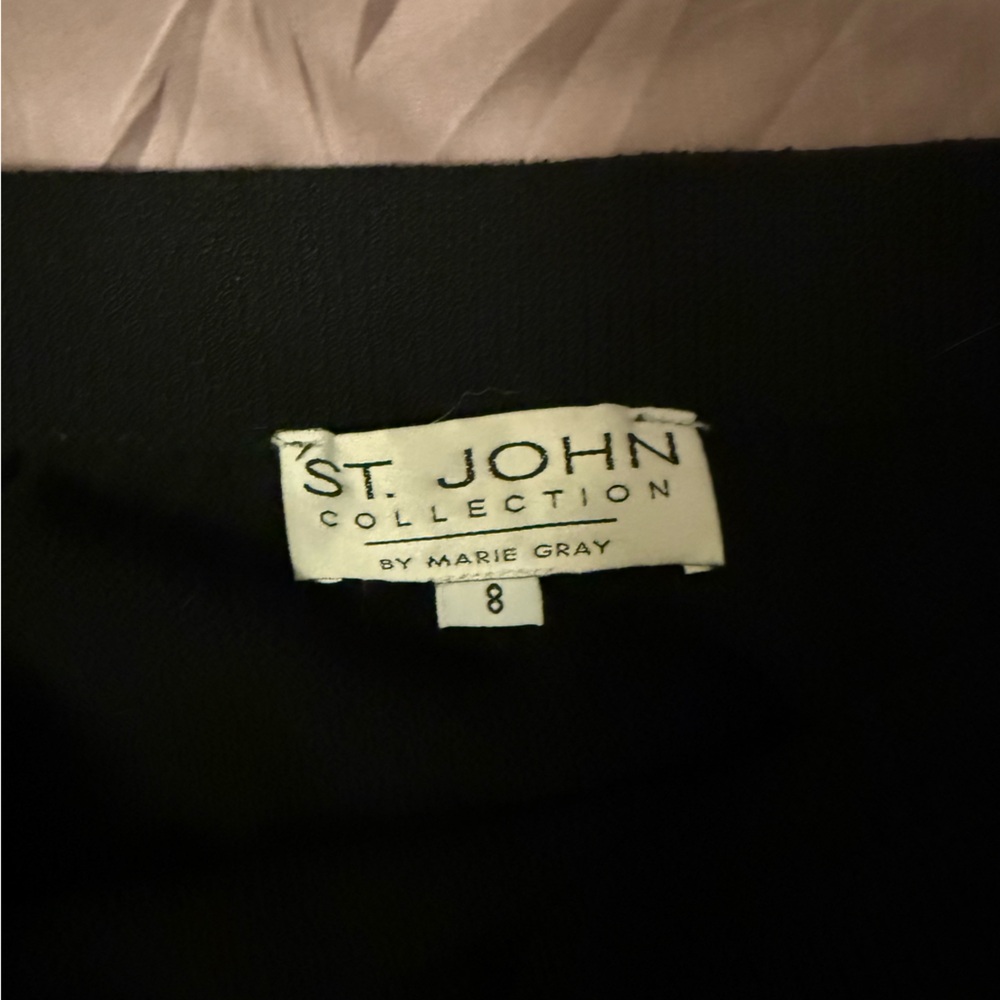 St. John knit skirt - Picture 2 of 2